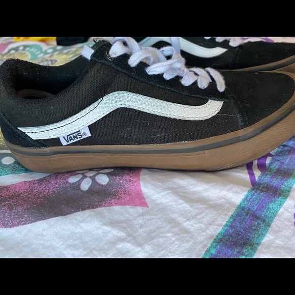 Women’s Vans - Picture 2 of 2
